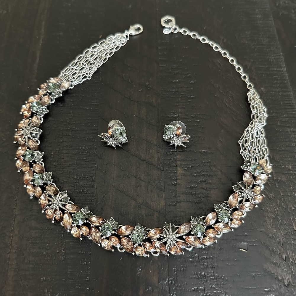 Crystal  statement necklace with earrings
